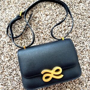 HOUSE OF LITTLE BUNNY 
TIMELESS 18 PU LEATHER
BLACK